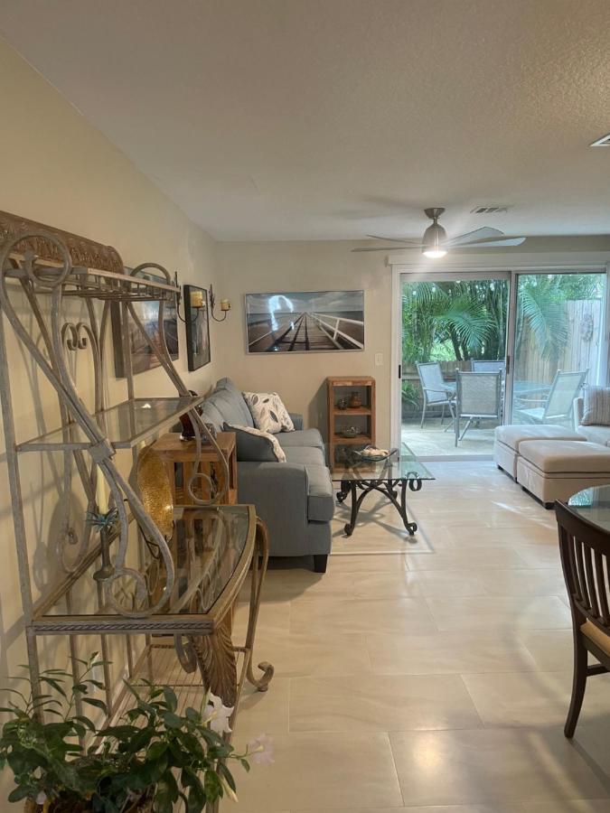 Coastal Townhome In Jupiter 1 Mile To Beach! ภายนอก รูปภาพ