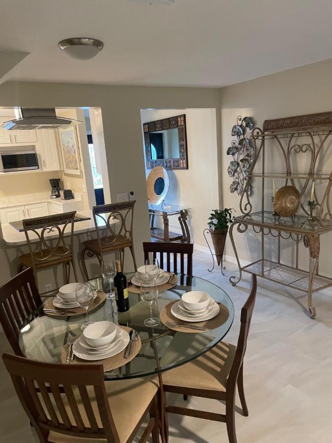 Coastal Townhome In Jupiter 1 Mile To Beach! ภายนอก รูปภาพ